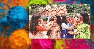 আবির মাখিয়ে রঙে-আনন্দে পালিত হচ্ছে দোল পূর্ণিমা